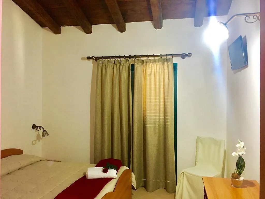 Tenuta Roveto Hotel Racalmuto Italy